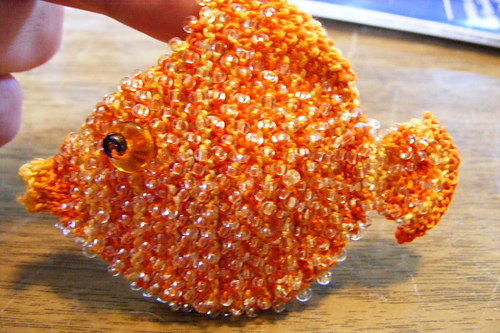 Beaded Fish Pendant Bag photo 3