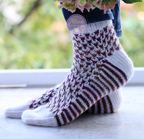 Mosaic Socks (french heel)