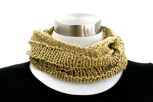 Ravelry: Light Loose Loop pattern by Derrin Berry
