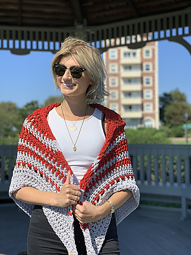 Woodward Hoodie Shawl photo 2