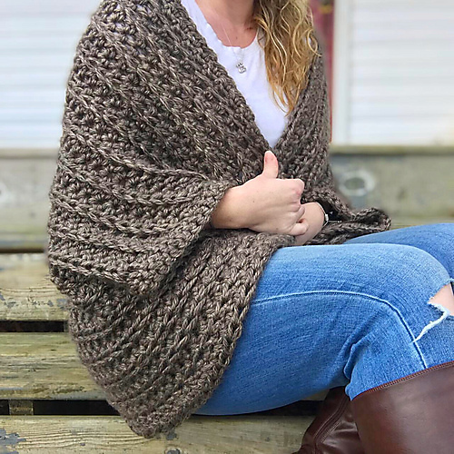 Juno Shrug photo 7