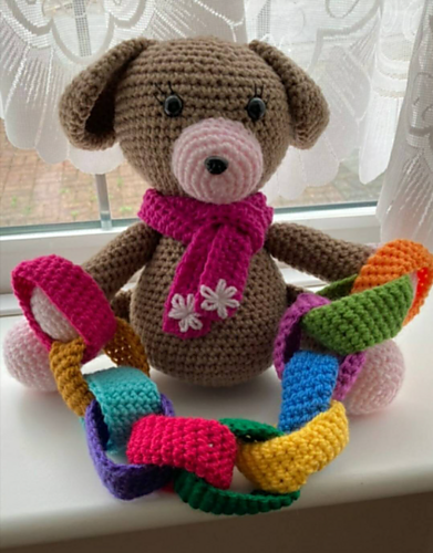 Ravelry: Christopher Chain - crochet paper chain garland pattern by ...