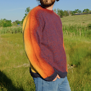 Masculine fit size XL. Wearer is 6'2" with 38" chest. This sweater is knit with the split-body gradient option.