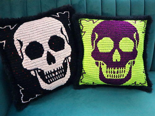 Pattern Techiqes Ravelry: Mega Skull pattern by Alexis Sixel
