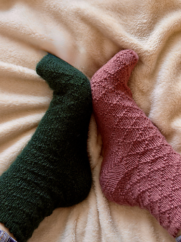 All-Around Pretty Socks