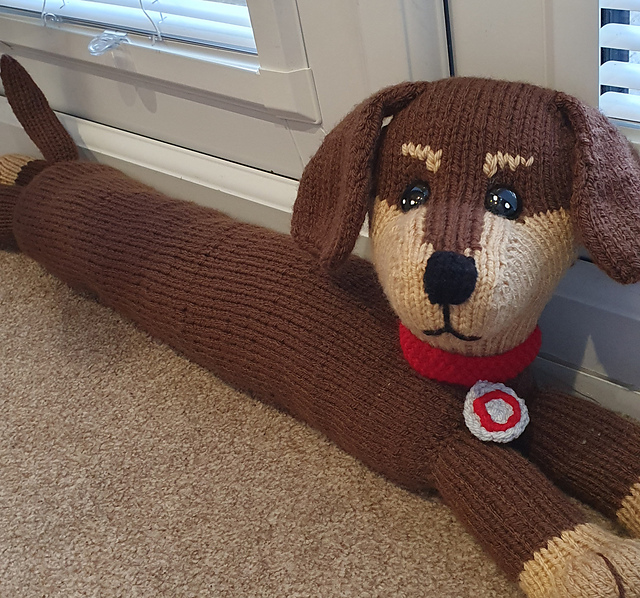 Ravelry Daniel The Dachshund Draught Excluder pattern by Mandi Wilson