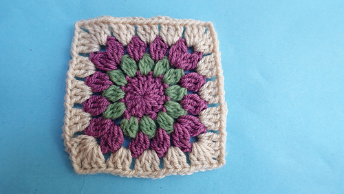 Daisy Square Blanket
