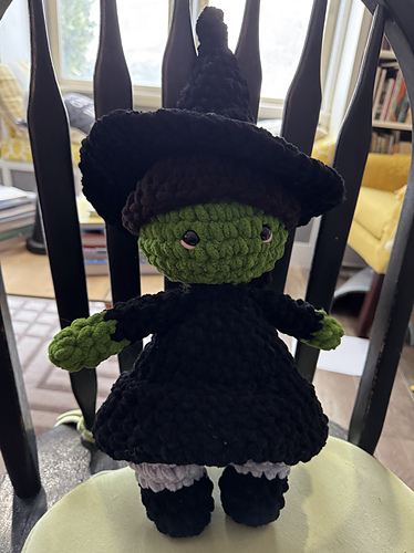 Green Witch photo 2