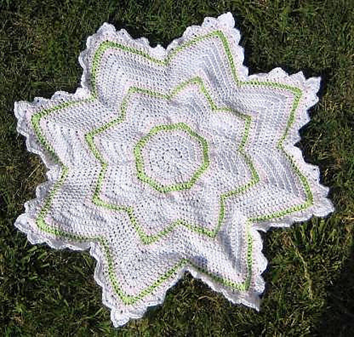 Ravelry: Little Boy Blue 8 Point Round Ripple Baby Afghan pattern by ...