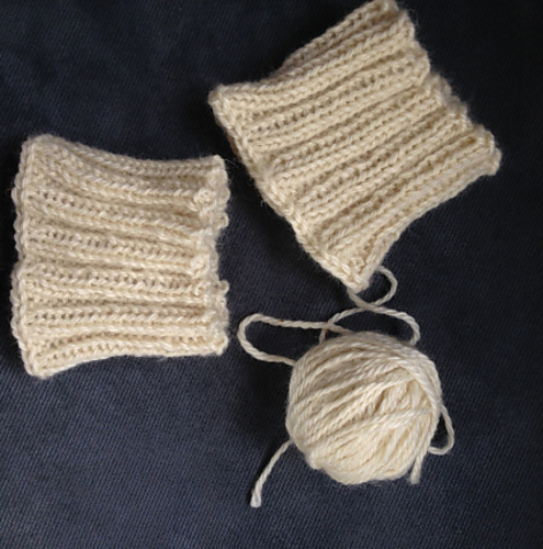 Simple Knitted Boot Cuffs photo 2