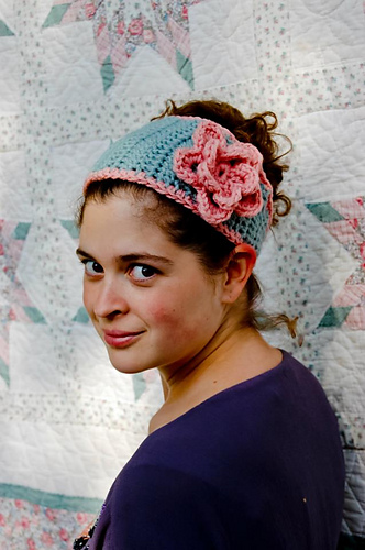 Tapered Flower Headband photo 1