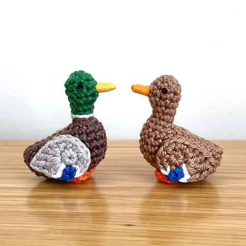 Mallard Ducks crochet pattern by Alex Crochets