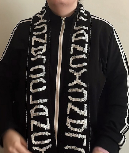 Clancy Scarf