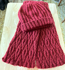 Scarf and Hat
Copyright 2025 by Alice Kalush