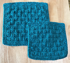 Small and Large Basketweave Washcloths
Copyright 2025 by Alice Kalush