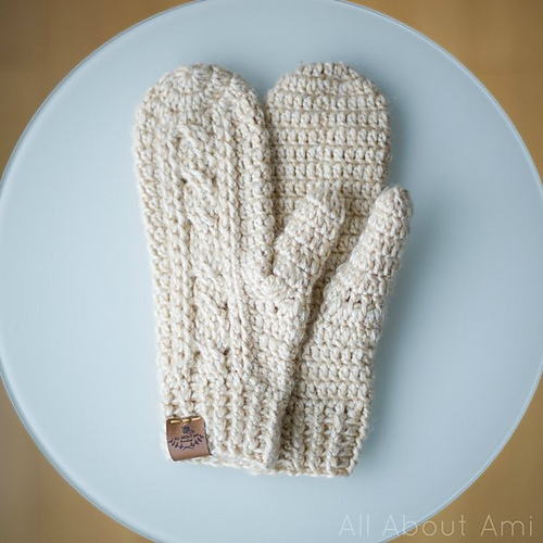 Cabled Mittens photo 2