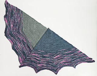 Side by side depiction of both colorways used for shawl samples.