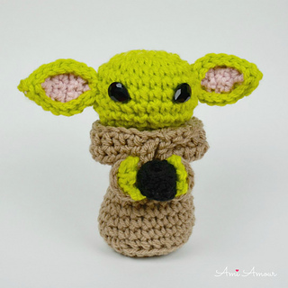 Ravelry Baby Yoda Amigurumi Pattern By Ami Amour