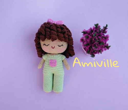 Momo-dokke - Sarah Hafez