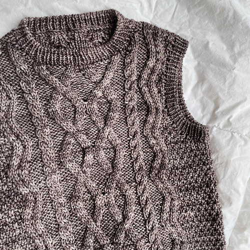 Clara Cables Vest - Amy Gunderson