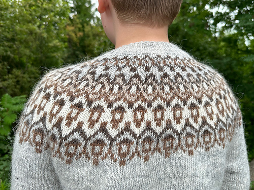 Tammenterho Genser - Anne Vierimaa