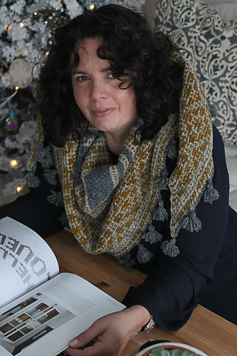 Lunae - byAndriknitsalot