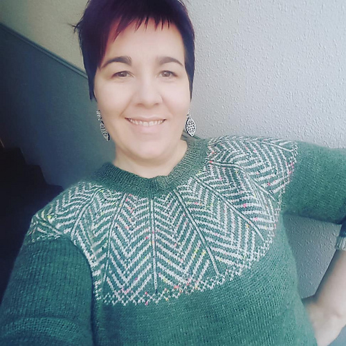 VictorySweater photo 12