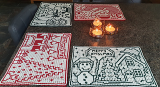 Christmas 4 unique placemats pattern