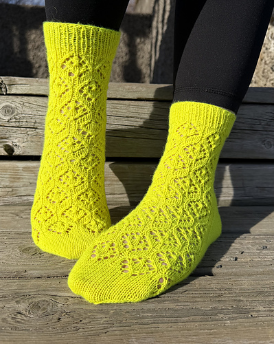 Dancing Tulips Socks