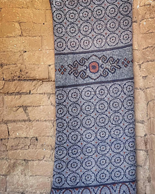 Tzipori scarf