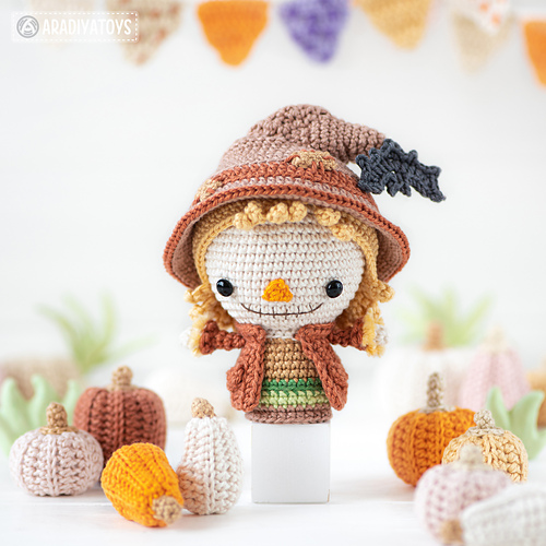 Ravelry: Halloween Minis set 3 (Scarecrow, Grim Reaper) pattern by Olka ...