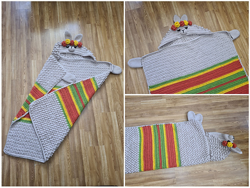 Cactus Llama Pattern Print Hooded Blanket
