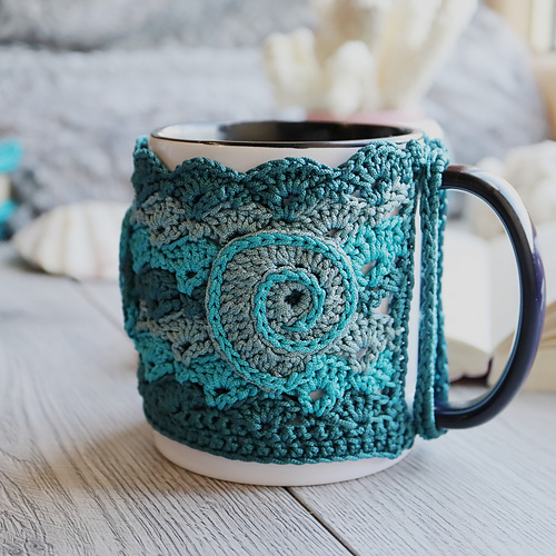 Sunlit Depths Mug Cozy