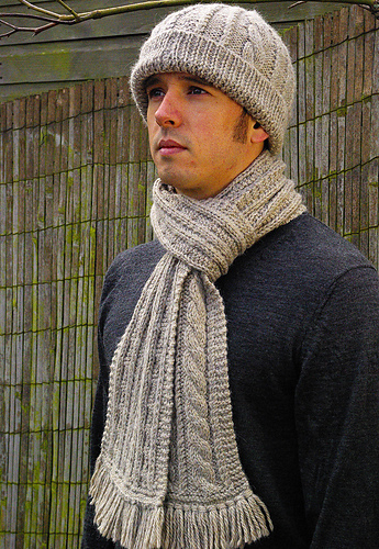 Warmth Hat and Scarf photo 1