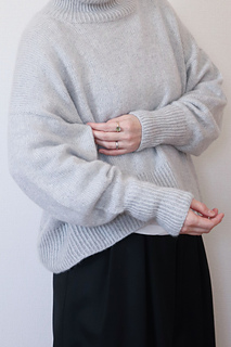 wearing size 2 with 47 cm positive ease.