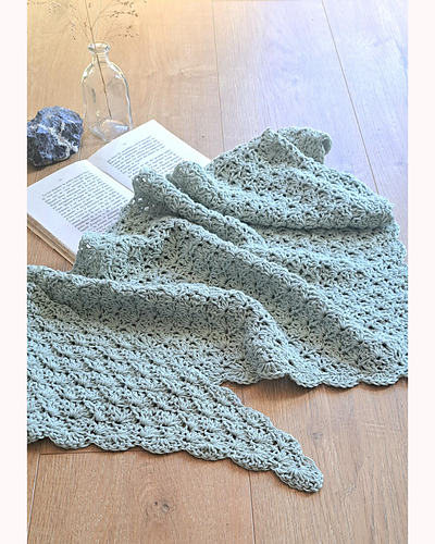 Marguerite shawl