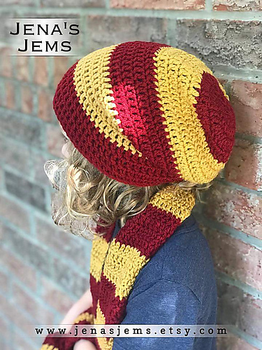 Striped Slouchy & Scarf Set photo 2