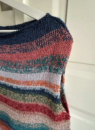 Summer Scrap Yarns Top photo 7