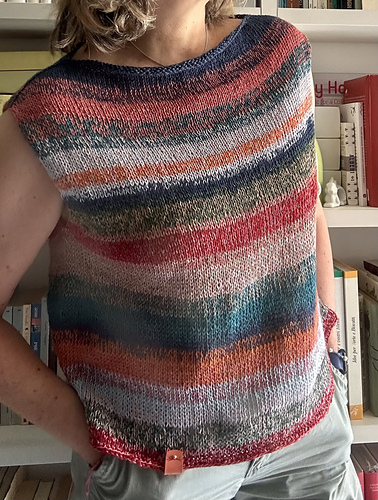 Summer Scrap Yarns Top photo 6