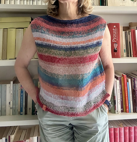 Summer Scrap Yarns Top photo 1