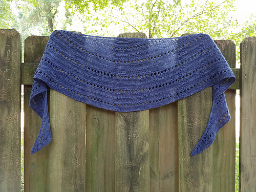 Ravelry: Easy Shawl pattern by Made of Wool