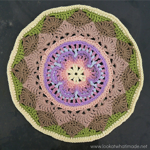 Sophie's Mandala (Medium) photo 4