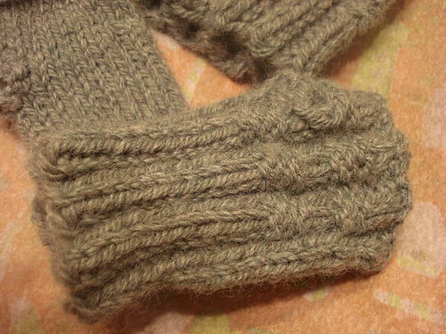 Beehive Hat and Fingerless Mitts photo 2