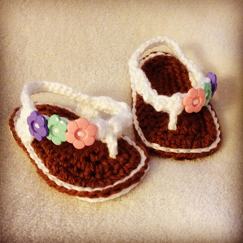 Ravelry: Baby Flip Flops pattern by CrochetDreamz