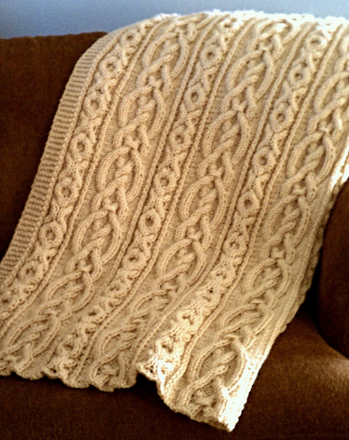 Ravelry BeenyKnits' Aran afghan