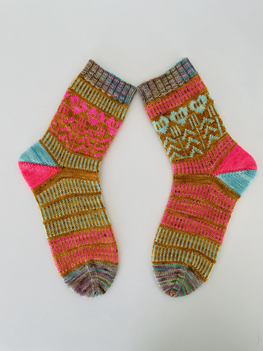 Be Different Socks photo 5