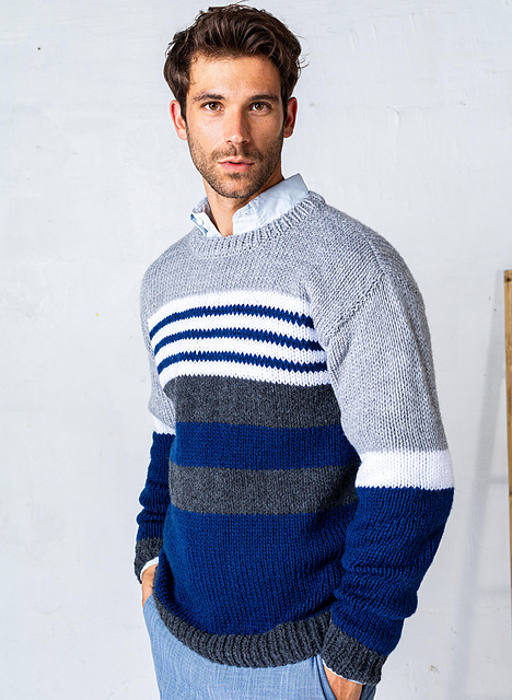 Pull marin homme - Bleu royal - Rayures asymétriques marine/jaune