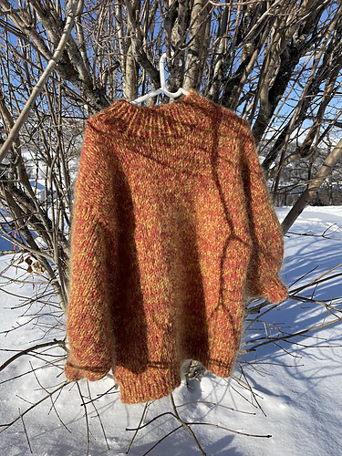 Gatelangs Genser - Erica Berntsen