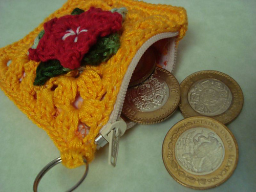 Picot flower Purse photo 1