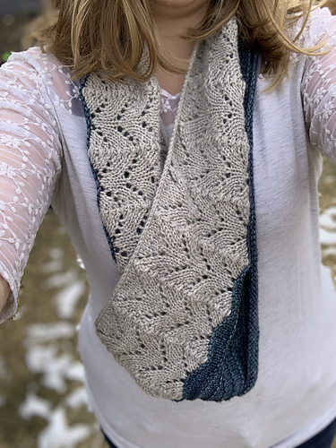 Vex Hearts Percy Cowl - Sabrina Thomson